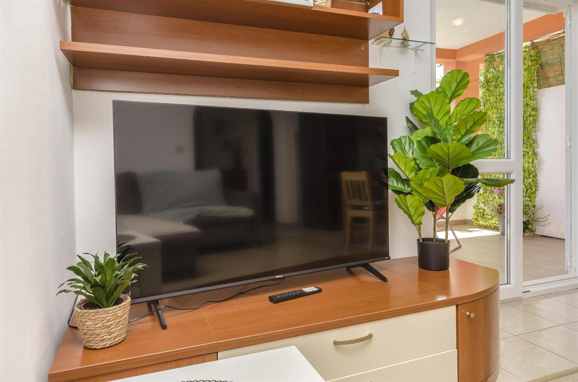 Apartments Sanja ตรีบูนย์ ภายนอก รูปภาพ