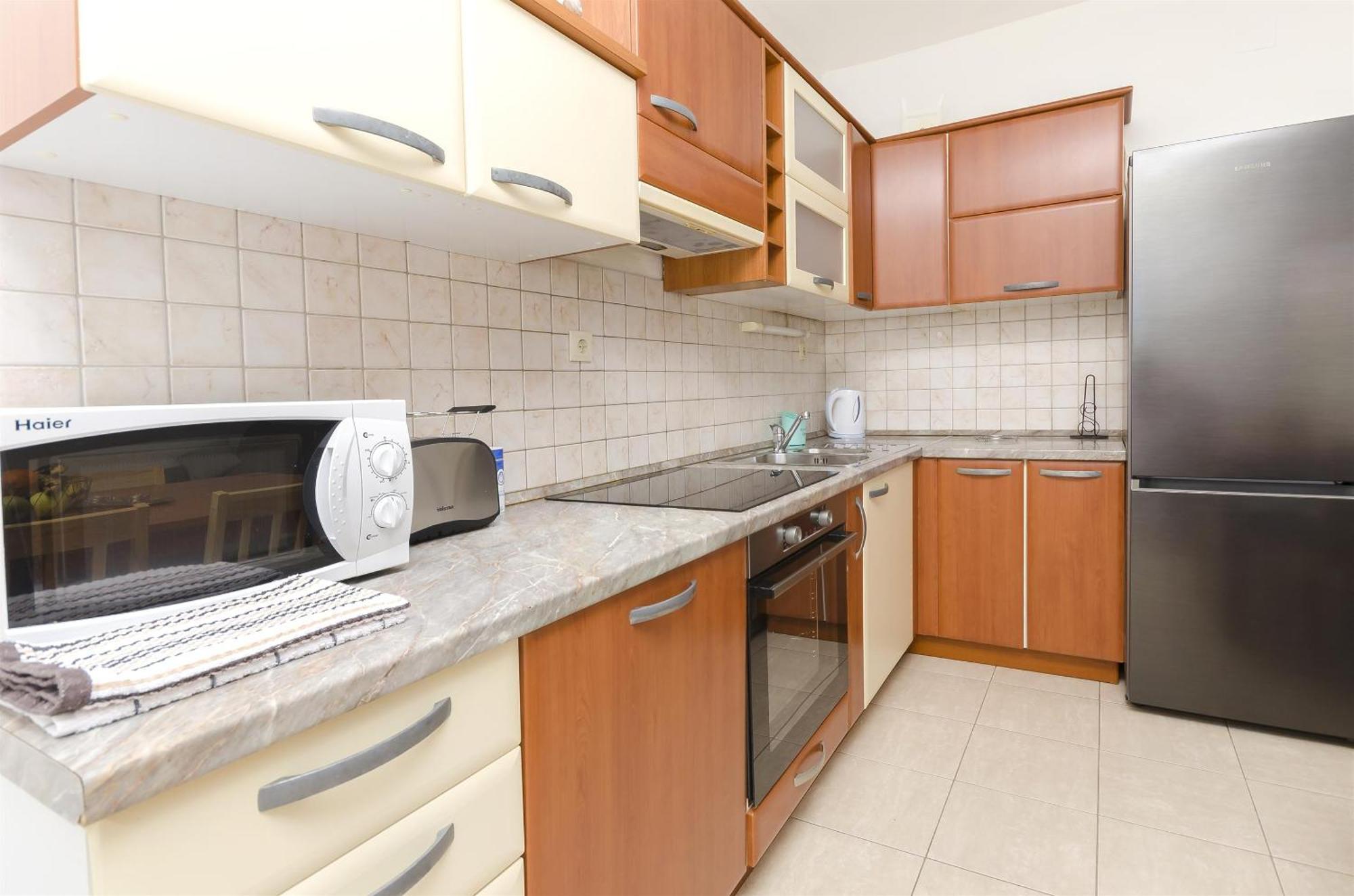 Apartments Sanja ตรีบูนย์ ภายนอก รูปภาพ