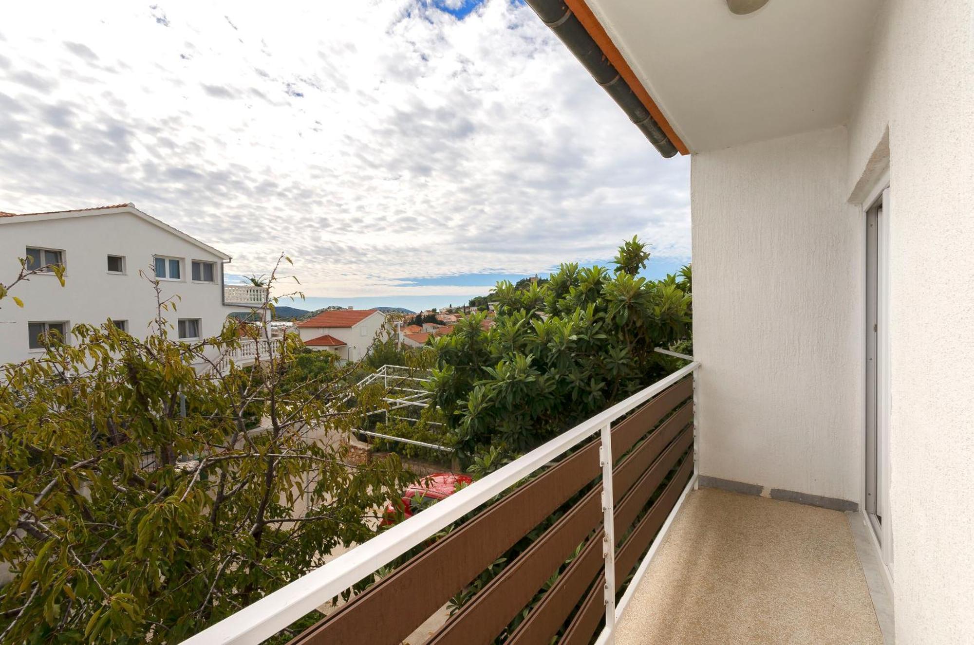 Apartments Sanja ตรีบูนย์ ภายนอก รูปภาพ